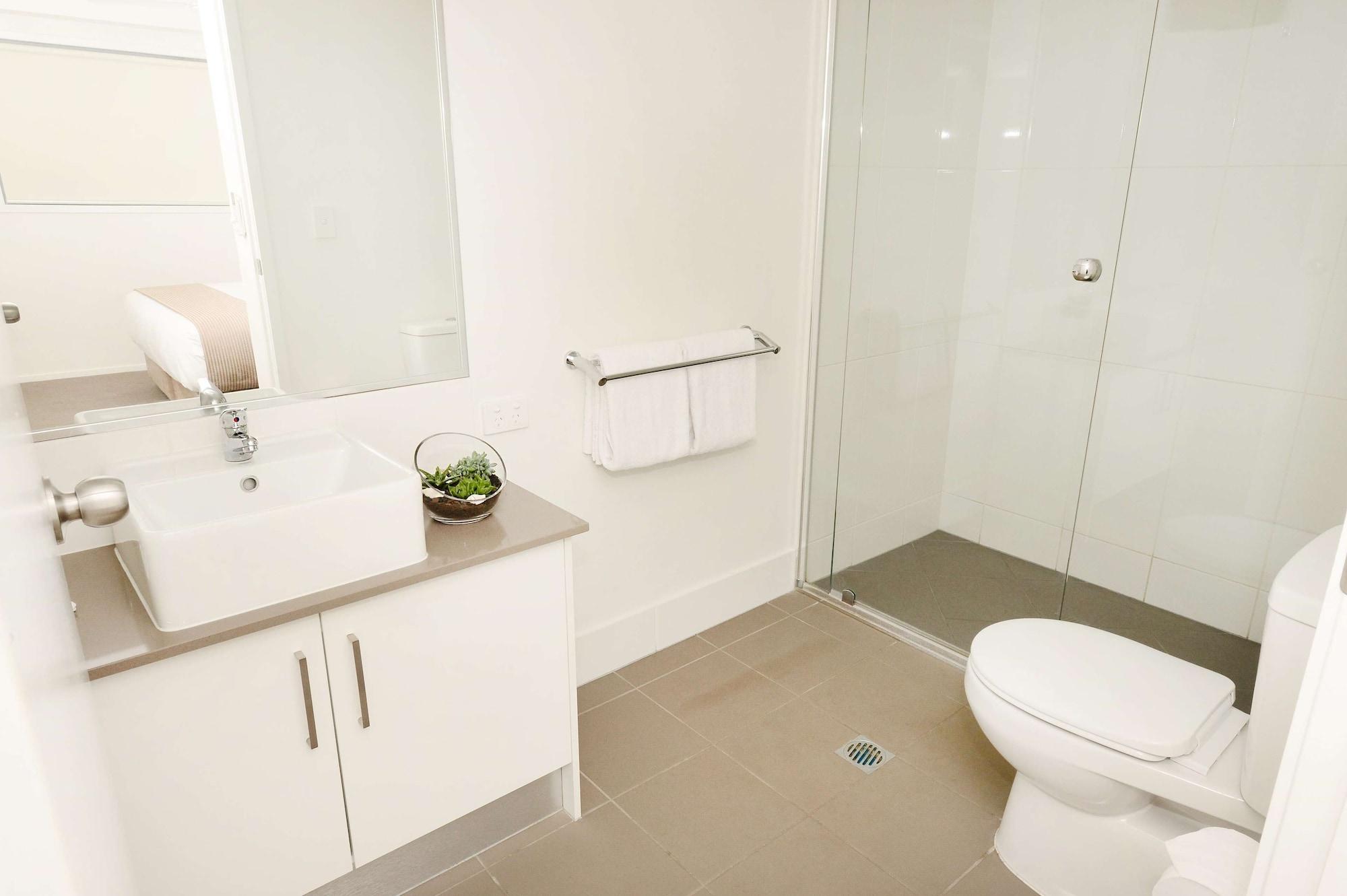 Oaks Moranbah Suites Екстер'єр фото