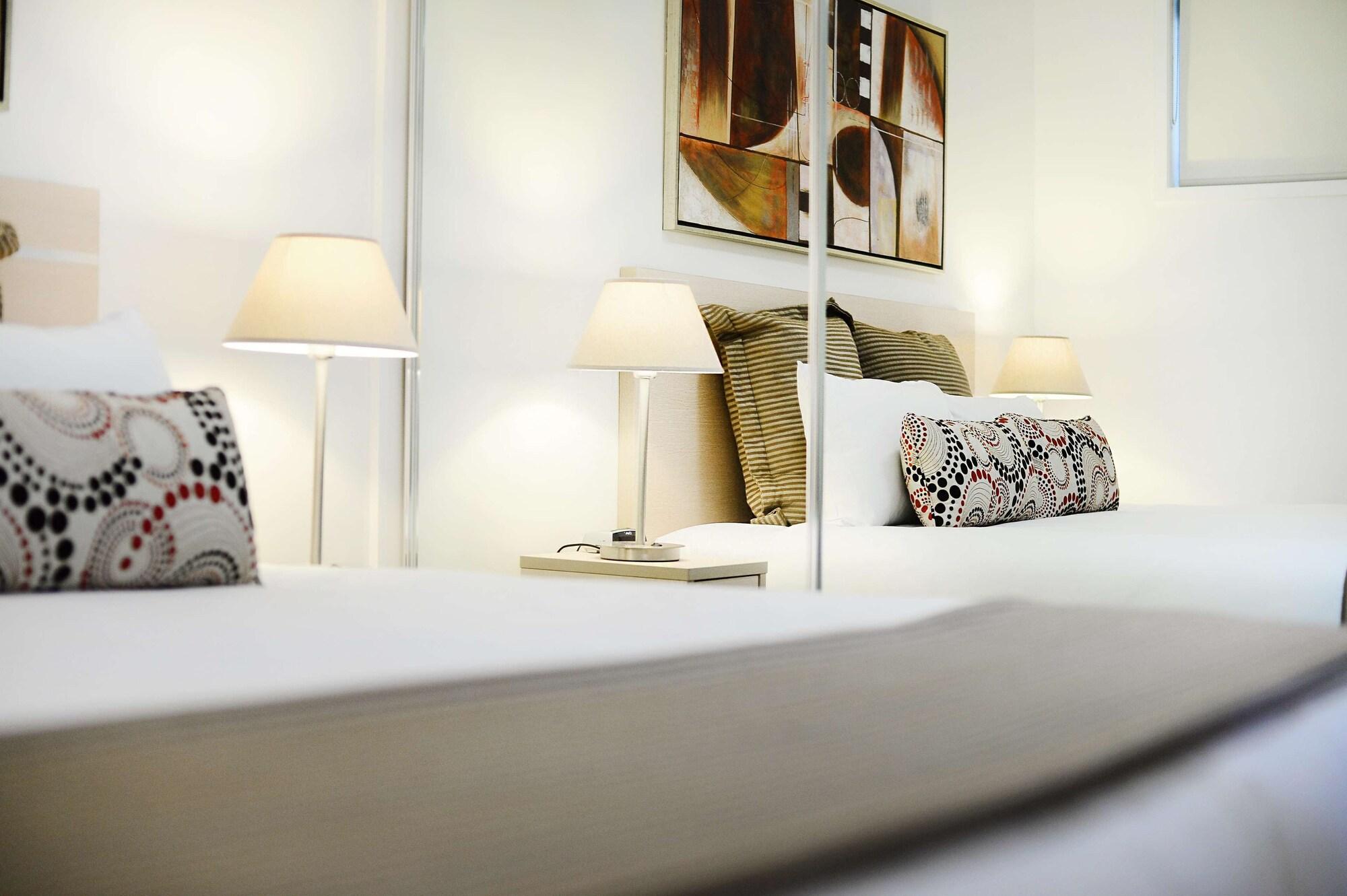 Oaks Moranbah Suites Екстер'єр фото